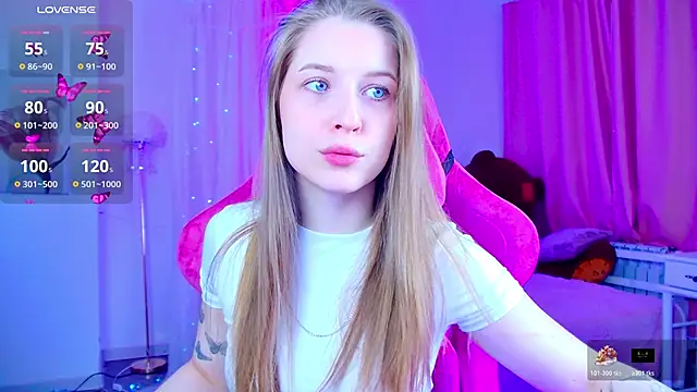 CuteMousee online show from March 27, 2026, 10:16 am