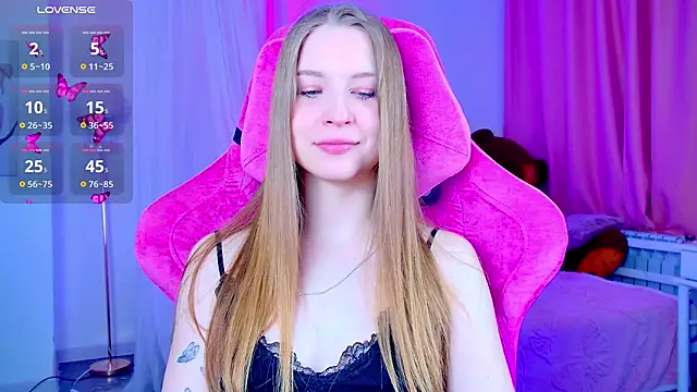 CuteMousee online show from March 26, 2026, 8:23 am