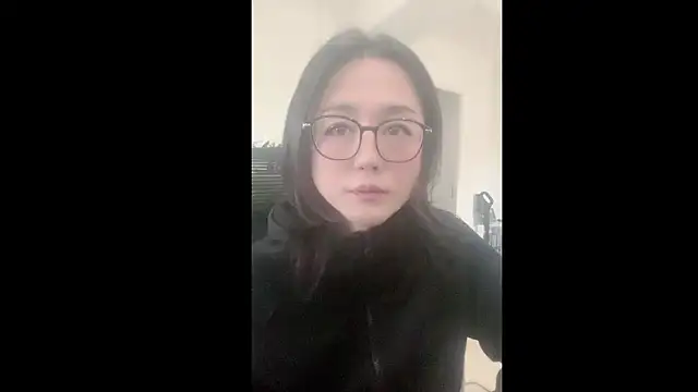 Snapshot of mel__mel chatting on November 14, 2025, 5:00 am mel mel online show from November 14, 2025, 5:00 am