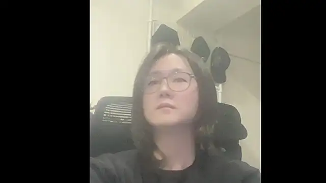 Snapshot of mel__mel chatting on October 28, 2025, 7:51 am mel mel online show from October 28, 2025, 7:51 am