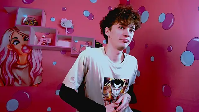 Snapshot of LukeSweet chatting on December 3, 2025, 11:20 am LukeSweet online show from December 3, 2025, 11:20 am