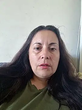 Snapshot of SelieAlMio chatting on April 14, 2026, 9:03 am SelieAlMio online show from April 14, 2026, 9:03 am