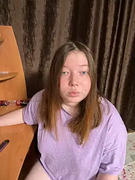 Blush Lolaa online show from November 7, 2025, 11:48 am