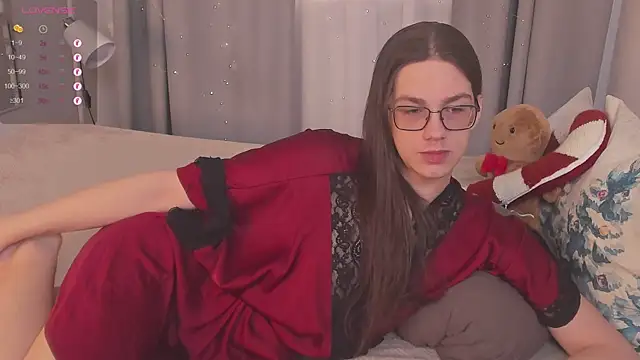 Snapshot of Alfreda_Mills chatting on December 19, 2025, 11:01 am Alfreda Mills online show from December 19, 2025, 11:01 am