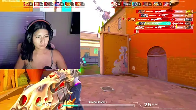 Snapshot of princesschini chatting on May 22, 2026, 6:33 am princesschini online show from May 22, 2026, 6:33 am