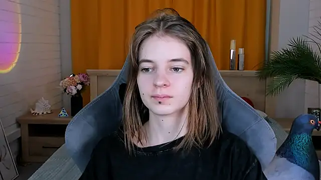 TinaDavil online show from February 20, 2025, 5:41 pm