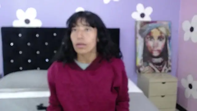 Snapshot of karolinee_66_ chatting on February 4, 2026, 3:56 am karolinee 66 online show from February 4, 2026, 3:56 am