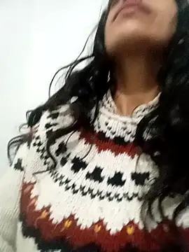 Snapshot of karolinee_66_ chatting on January 6, 2025, 5:30 am karolinee 66 online show from January 6, 2025, 5:30 am