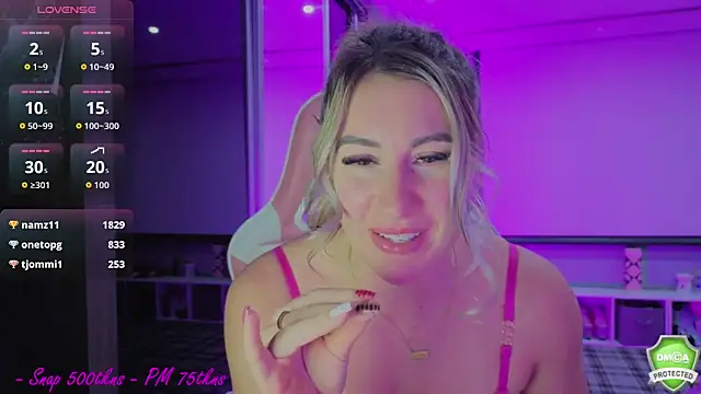 Daisydelicious online show from November 14, 2025, 8:56 pm