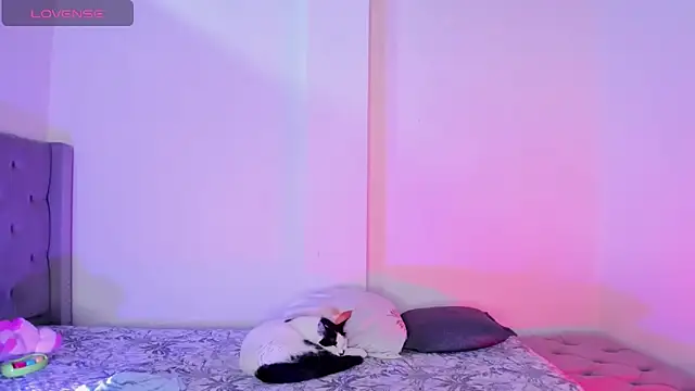 samara jonness online show from November 27, 2025, 2:01 am