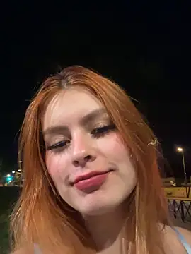 Snapshot of Isa_smeraldy chatting on September 17, 2025, 9:39 pm Isa smeraldy online show from September 17, 2025, 9:39 pm