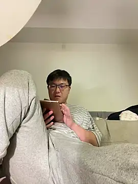 YoY-man online show from January 16, 2025, 3:13 pm