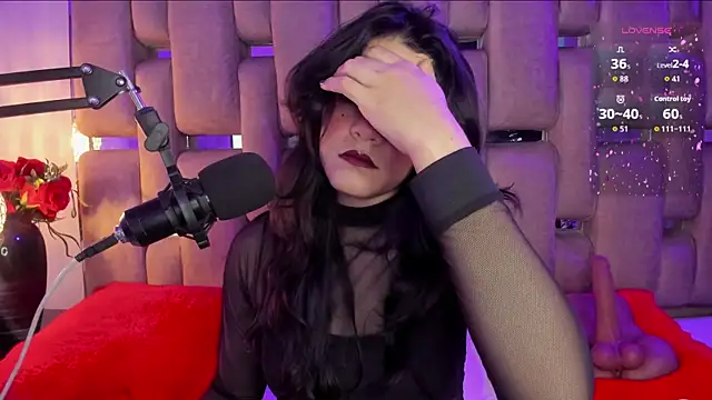 Snapshot of ValerieKay_ chatting on September 25, 2025, 9:32 pm ValerieKay online show from September 25, 2025, 9:32 pm