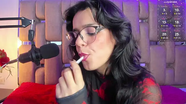 Snapshot of ValerieKay_ chatting on March 22, 2025, 4:26 pm ValerieKay online show from March 22, 2025, 4:26 pm