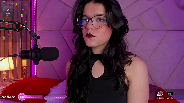 Snapshot of ValerieKay_ chatting on October 12, 2025, 1:45 pm ValerieKay online show from October 12, 2025, 1:45 pm