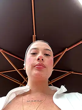 Snapshot of Libia_James chatting on October 1, 2025, 6:34 pm Libia James online show from October 1, 2025, 6:34 pm