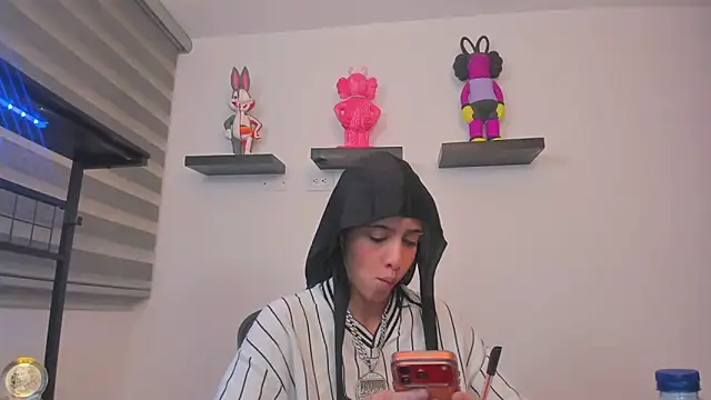 Gangster Girl online show from May 25, 2026, 6:45 am