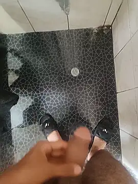 Snapshot of Jose4236 chatting on December 18, 2025, 4:33 pm Jose4236 online show from December 18, 2025, 4:33 pm