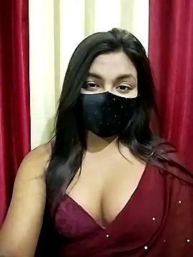 Myra-sen online show from May 11, 2026, 3:51 pm