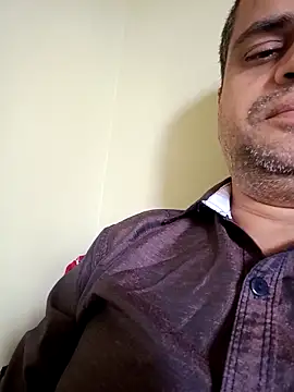 Snapshot of daddy_indian chatting on October 30, 2025, 3:49 am daddy indian online show from October 30, 2025, 3:49 am