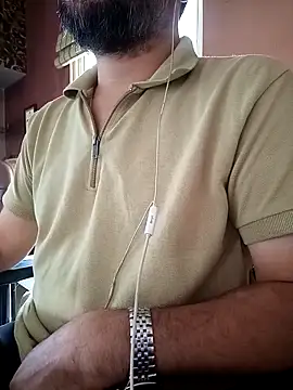 Snapshot of daddy_indian chatting on September 11, 2025, 4:23 am daddy indian online show from September 11, 2025, 4:23 am