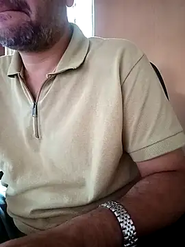 Snapshot of daddy_indian chatting on October 17, 2025, 4:49 am daddy indian online show from October 17, 2025, 4:49 am