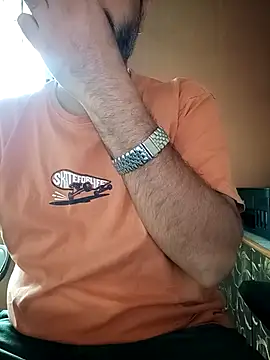 Snapshot of daddy_indian chatting on September 17, 2025, 4:25 am daddy indian online show from September 17, 2025, 4:25 am