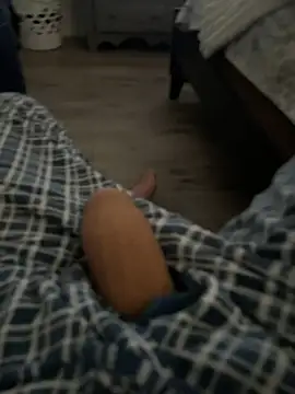 Snapshot of elperrinHN chatting on March 8, 2025, 10:45 pm elperrinHN online show from March 8, 2025, 10:45 pm