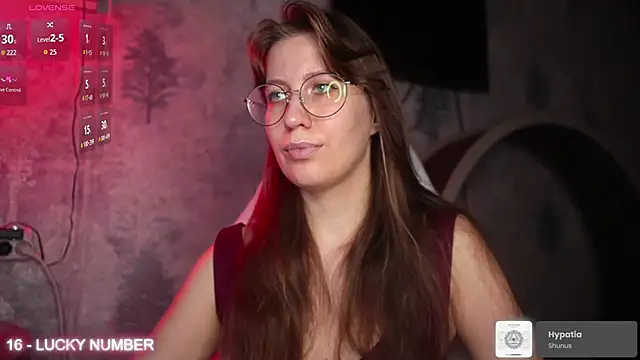 Snapshot of ms_allison_w chatting on December 1, 2025, 12:28 pm ms allison w online show from December 1, 2025, 12:28 pm