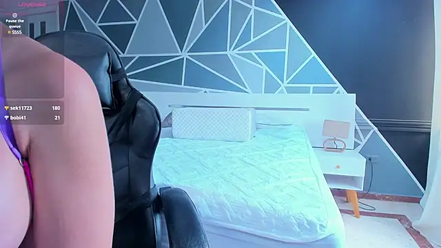 rachel mendoza online show from February 15, 2025, 8:45 pm