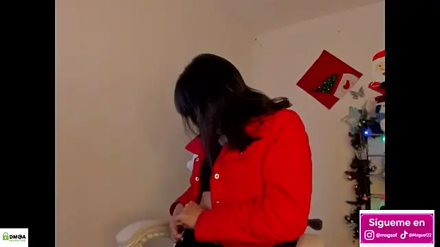 Snapshot of meganthompsonn22 chatting on November 29, 2025, 5:57 pm meganthompsonn22 online show from November 29, 2025, 5:57 pm