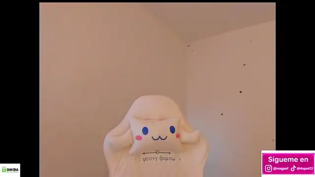 Snapshot of meganthompsonn22 chatting on November 11, 2025, 12:22 pm meganthompsonn22 online show from November 11, 2025, 12:22 pm