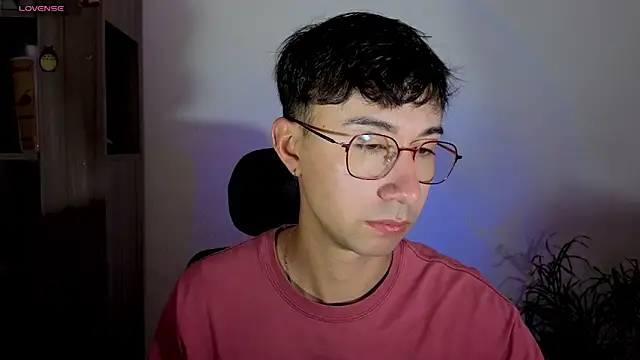 Snapshot of cameron_cum chatting on October 10, 2025, 1:01 pm cameron cum online show from October 10, 2025, 1:01 pm