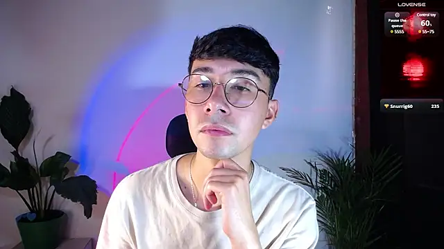 Snapshot of cameron_cum chatting on March 11, 2025, 6:19 pm cameron cum online show from March 11, 2025, 6:19 pm