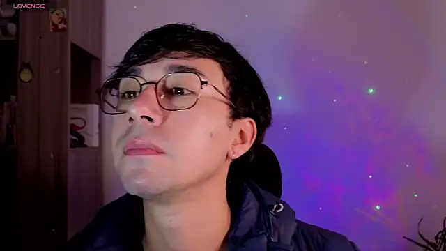 Snapshot of cameron_cum chatting on September 22, 2025, 1:06 pm cameron cum online show from September 22, 2025, 1:06 pm