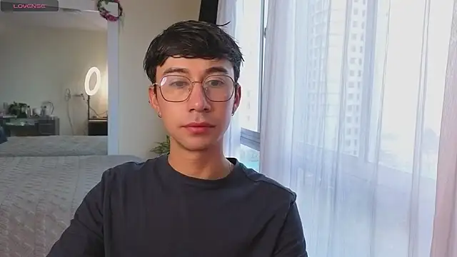 Snapshot of cameron_cum chatting on December 1, 2025, 11:11 am cameron cum online show from December 1, 2025, 11:11 am