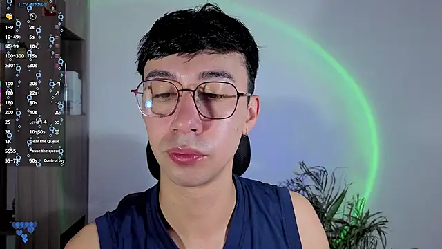 Snapshot of cameron_cum chatting on October 28, 2025, 11:09 am cameron cum online show from October 28, 2025, 11:09 am