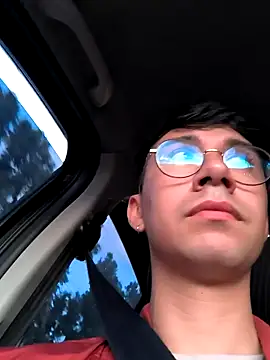 Snapshot of cameron_cum chatting on March 16, 2025, 11:15 pm cameron cum online show from March 16, 2025, 11:15 pm