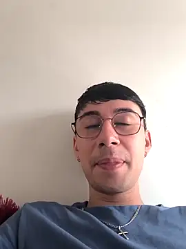 Snapshot of cameron_cum chatting on October 13, 2025, 2:40 pm cameron cum online show from October 13, 2025, 2:40 pm