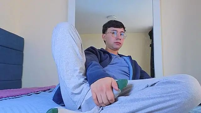 Snapshot of cameron_cum chatting on July 30, 2026, 2:16 pm cameron cum online show from July 30, 2026, 2:16 pm