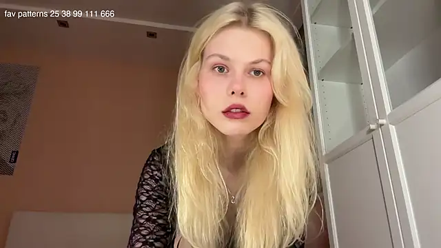 Snapshot of ass_latte chatting on July 4, 2026, 9:19 pm ass latte online show from July 4, 2026, 9:19 pm