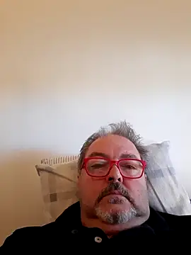 bluangelo online show from March 14, 2026, 1:28 pm