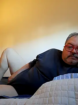 Snapshot of bluangelo chatting on April 26, 2026, 12:46 pm bluangelo online show from April 26, 2026, 12:46 pm
