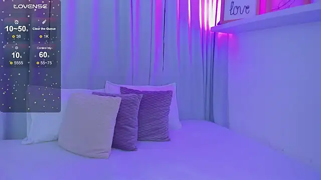 susyy7 online show from March 16, 2025, 3:36 am