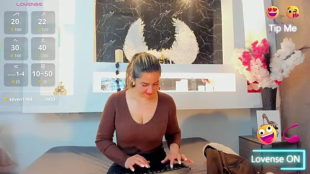 Cinthya mjs online show from September 10, 2025, 11:53 am