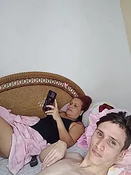 Milfvalesk online show from March 2, 2025, 6:57 pm