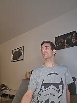 Snapshot of nickdtr chatting on October 22, 2025, 4:06 pm nickdtr online show from October 22, 2025, 4:06 pm