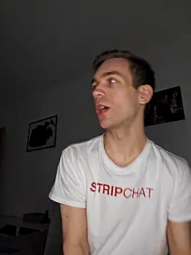 Snapshot of nickdtr chatting on October 7, 2025, 8:10 pm nickdtr online show from October 7, 2025, 8:10 pm