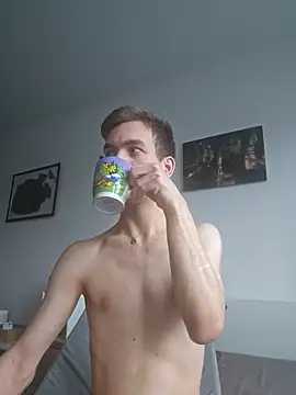 Snapshot of nickdtr chatting on October 16, 2025, 3:20 pm nickdtr online show from October 16, 2025, 3:20 pm