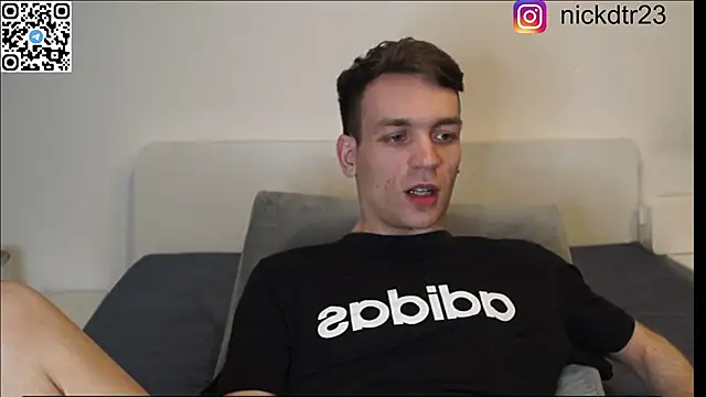 Snapshot of nickdtr chatting on March 6, 2025, 9:09 pm nickdtr online show from March 6, 2025, 9:09 pm